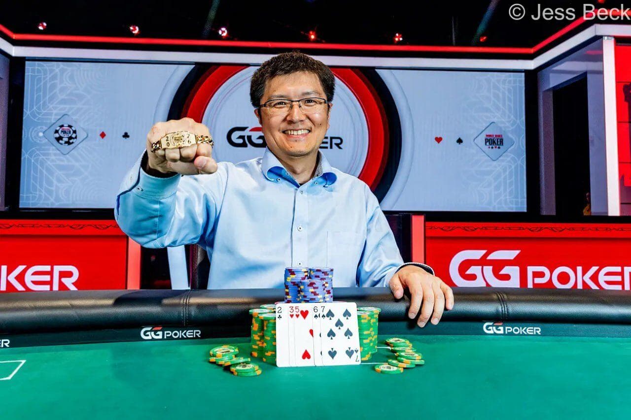 Наоя Кихара: с одного блайнда до двух браслетов WSOP