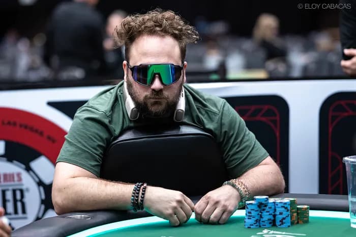 Кэлвин Андерсон выиграл восьмой браслет WSOP, катая онлайн-турнир в слотах
