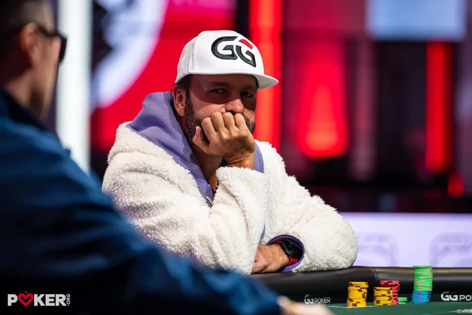 Негреану из-за бедбита вылетел с финалки хайроллера на WSOP Online