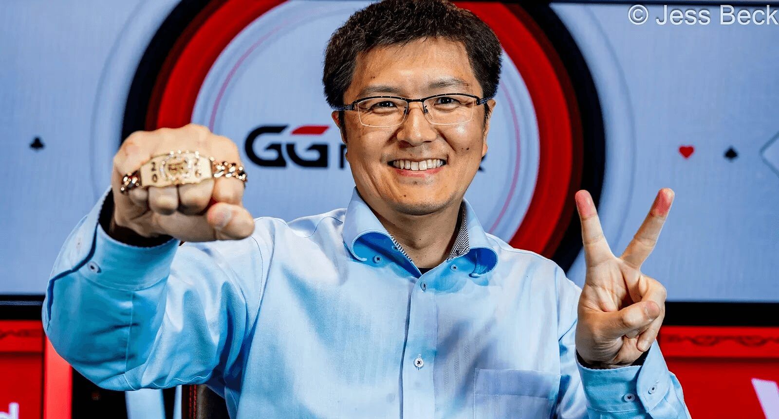 Кихара: с одного блайнда до двух браслетов WSOP