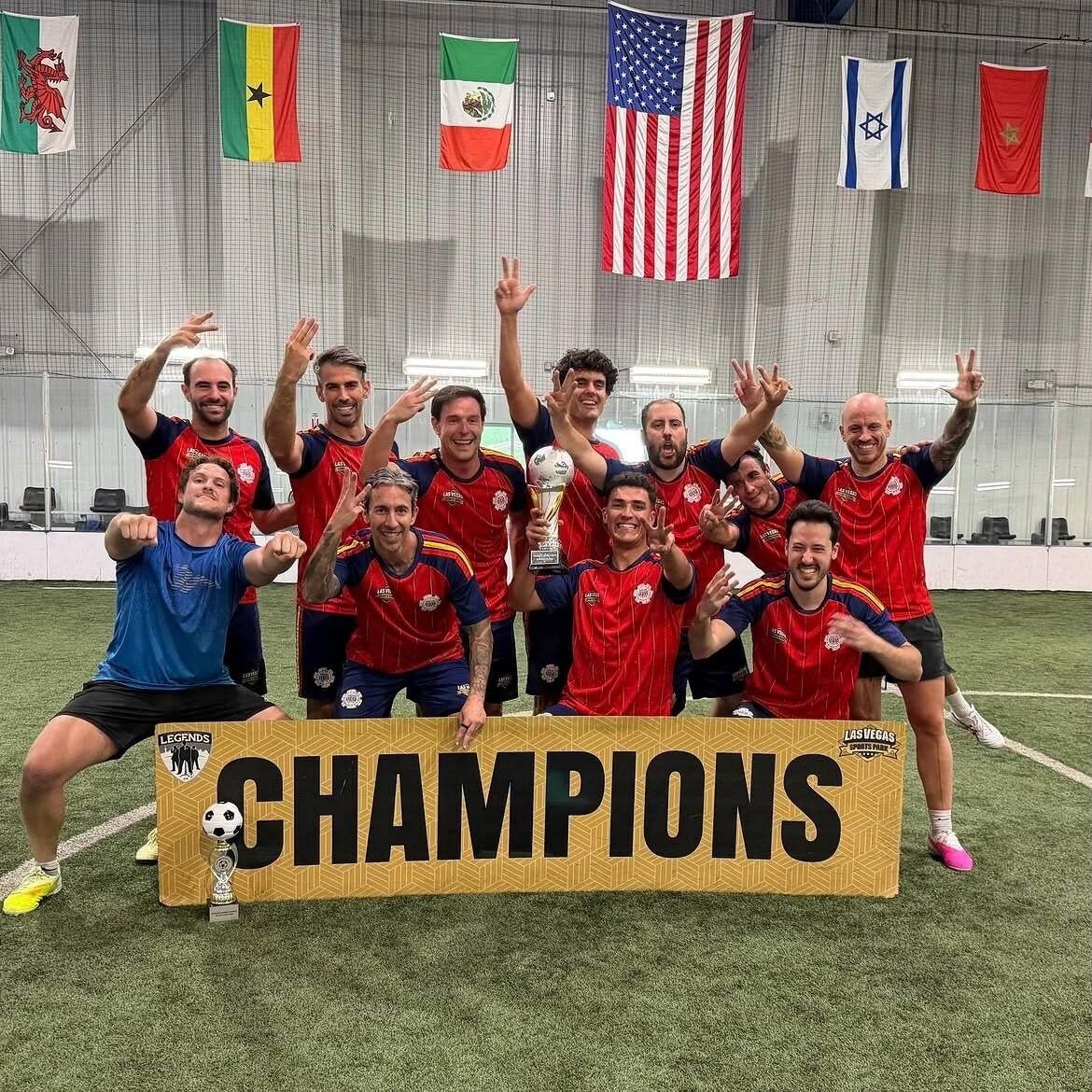 сборная Испании с Адрианом Матеосом WSOP 2026