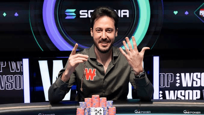 Матеос в 31 год — самый молодой с 6 браслетами WSOP