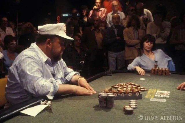 1981 году Главное событие WSOP Main Event с бай-ином $10 000
