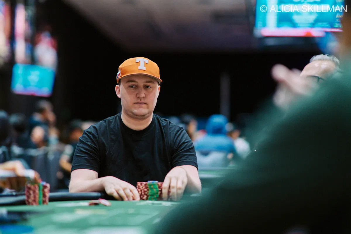 Майкл Мончек выиграл $1,5 млн у Эндрю Робла на High Stakes Poker