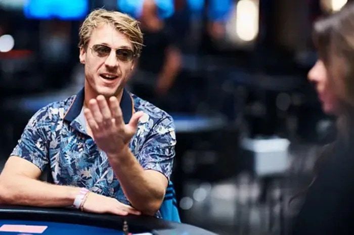 Флеш-рояль в Главном событии EPT